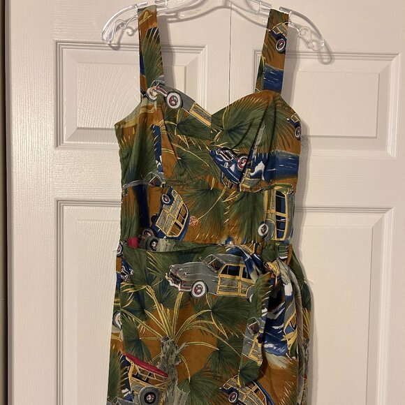 Vintage DIAMOND HEAD Sportswear Sz M Woodie Surf Cars Sleeveless Hawaiian Dress - Picture 2 of 12